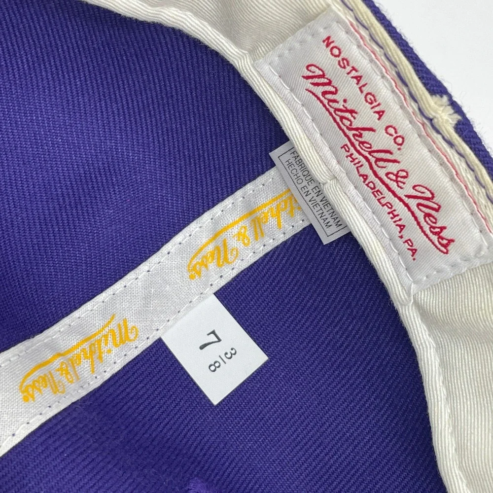 Mitchell & Ness Los Angeles Lakers Wool‎ Fitted Hat Purple Gold Size 7 3/8 NBA